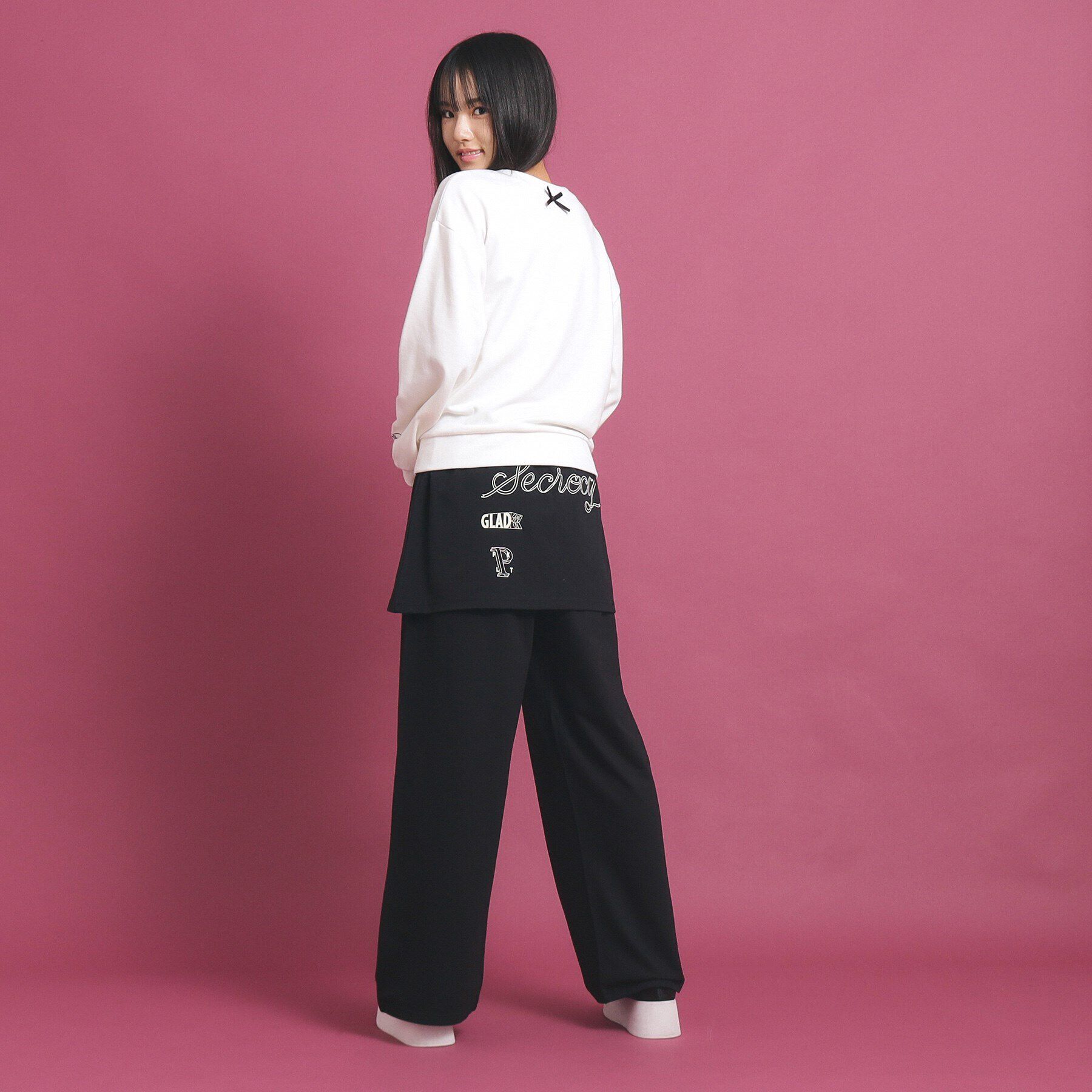 PINK-latte「バックプリントスカート付レイヤードパンツ」|その他|