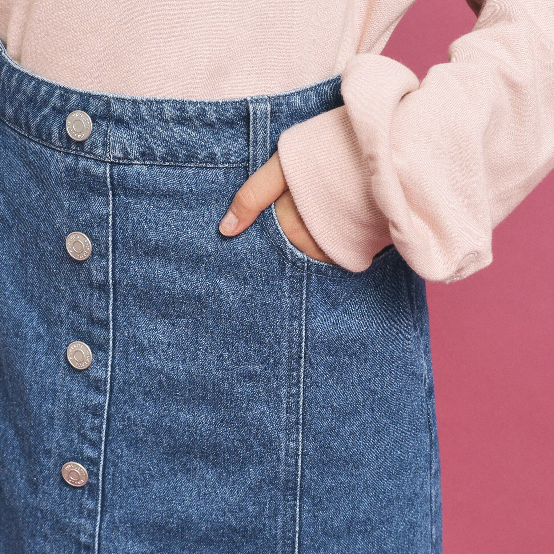PINK-latte「フロントボタン台形デニムスカート」|スカート|