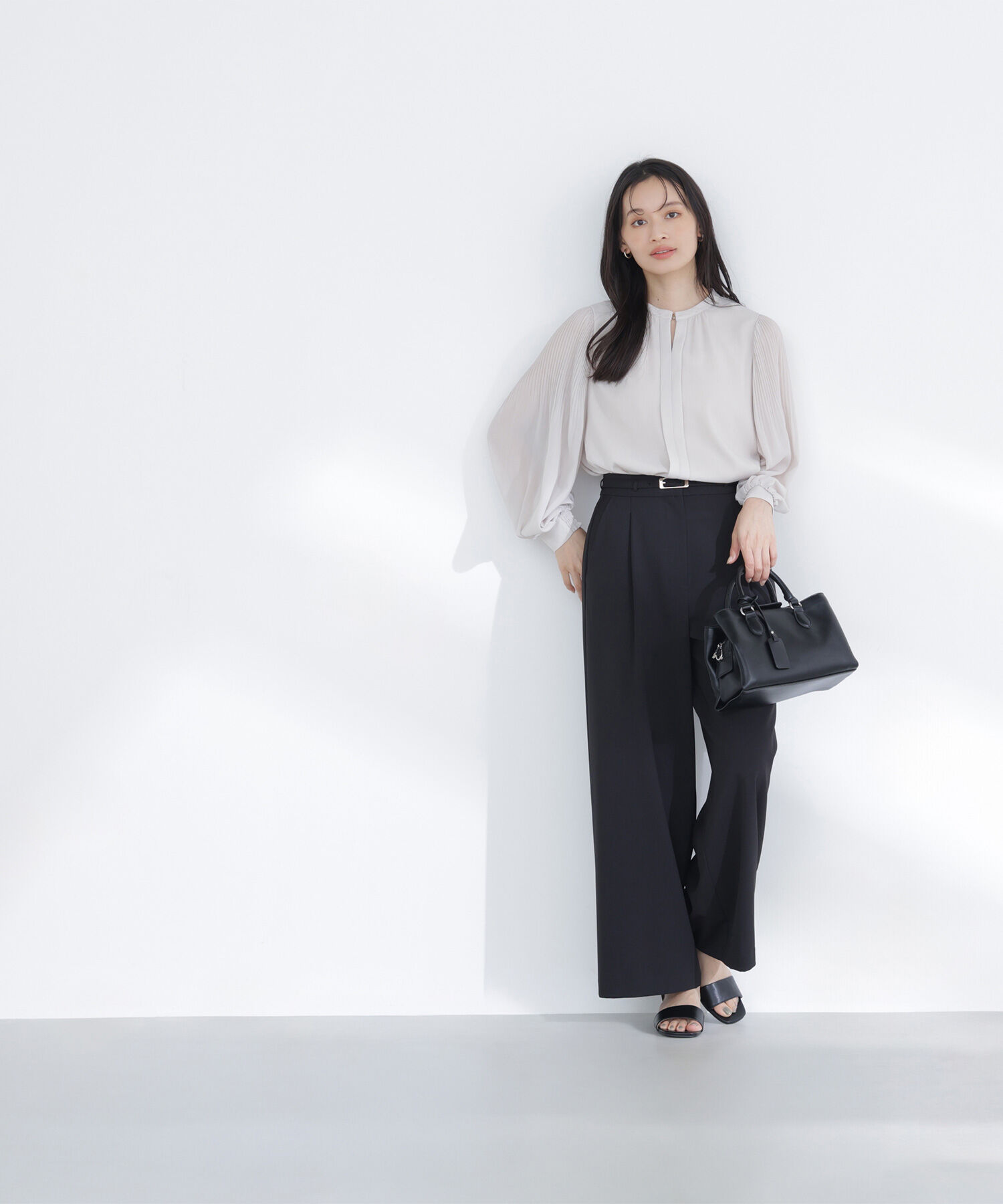  「ベルテッドタックワイドパンツ」|その他|