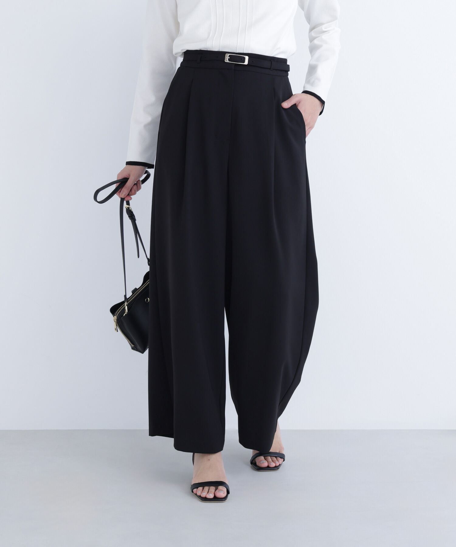  「ベルテッドタックワイドパンツ」|その他|