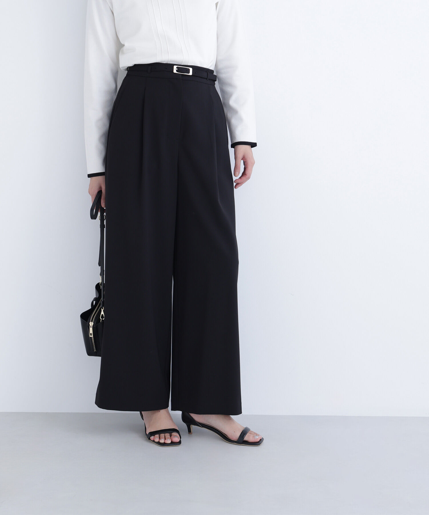  「ベルテッドタックワイドパンツ」|その他|