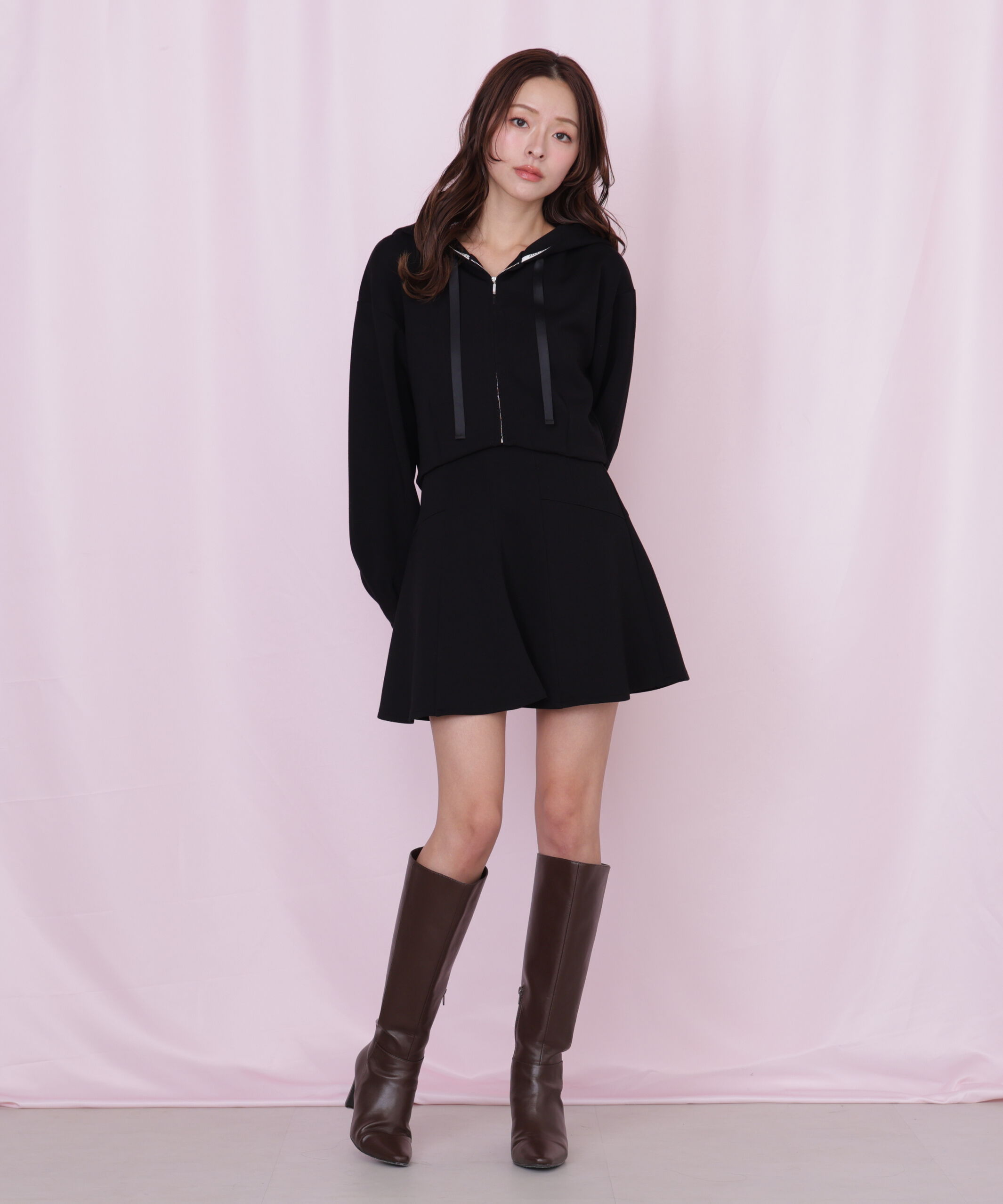  「ダイバー素材ショート丈フーディ」|Tシャツ・カットソー|