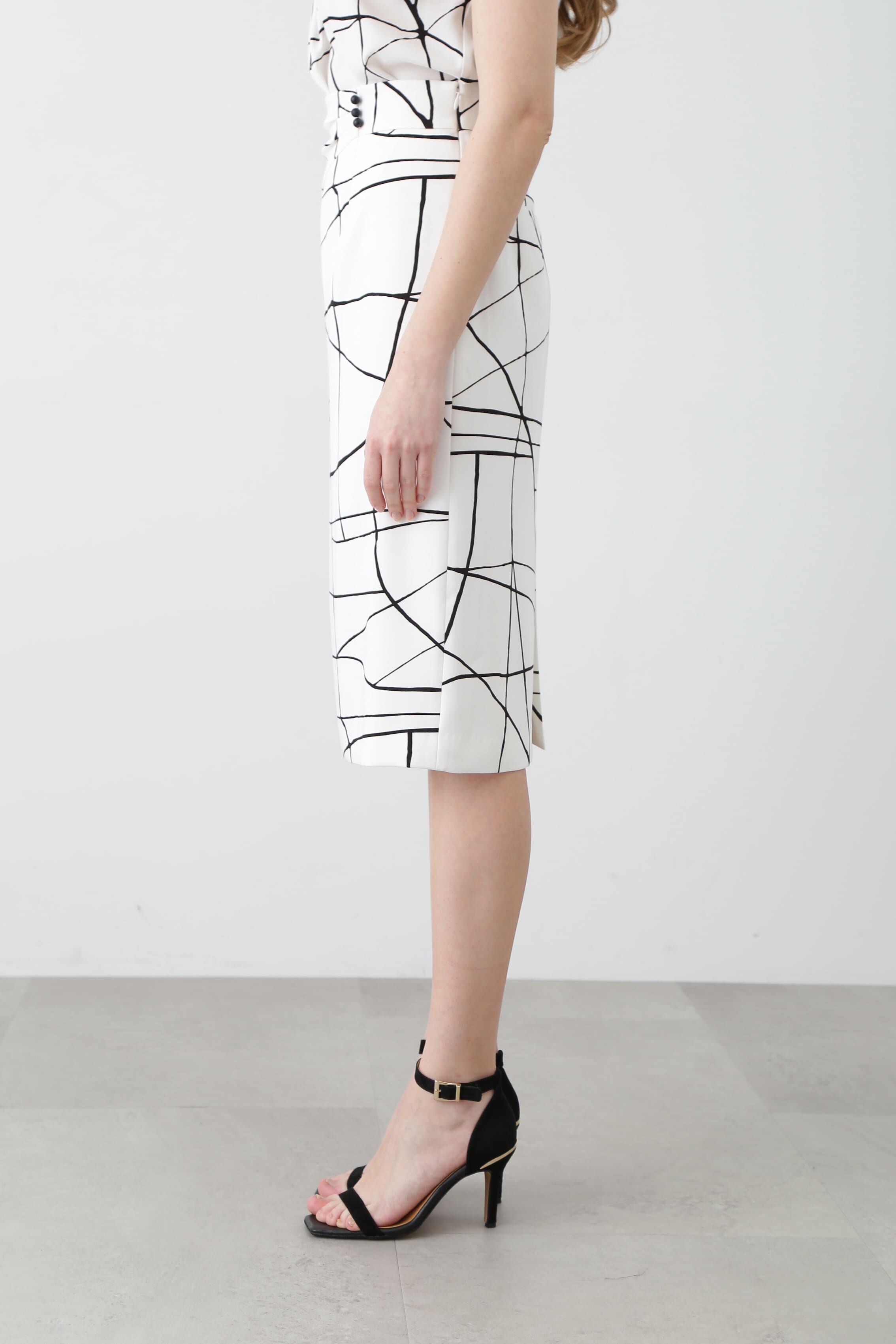  「◆ラインプリントタックスカート」|スカート|