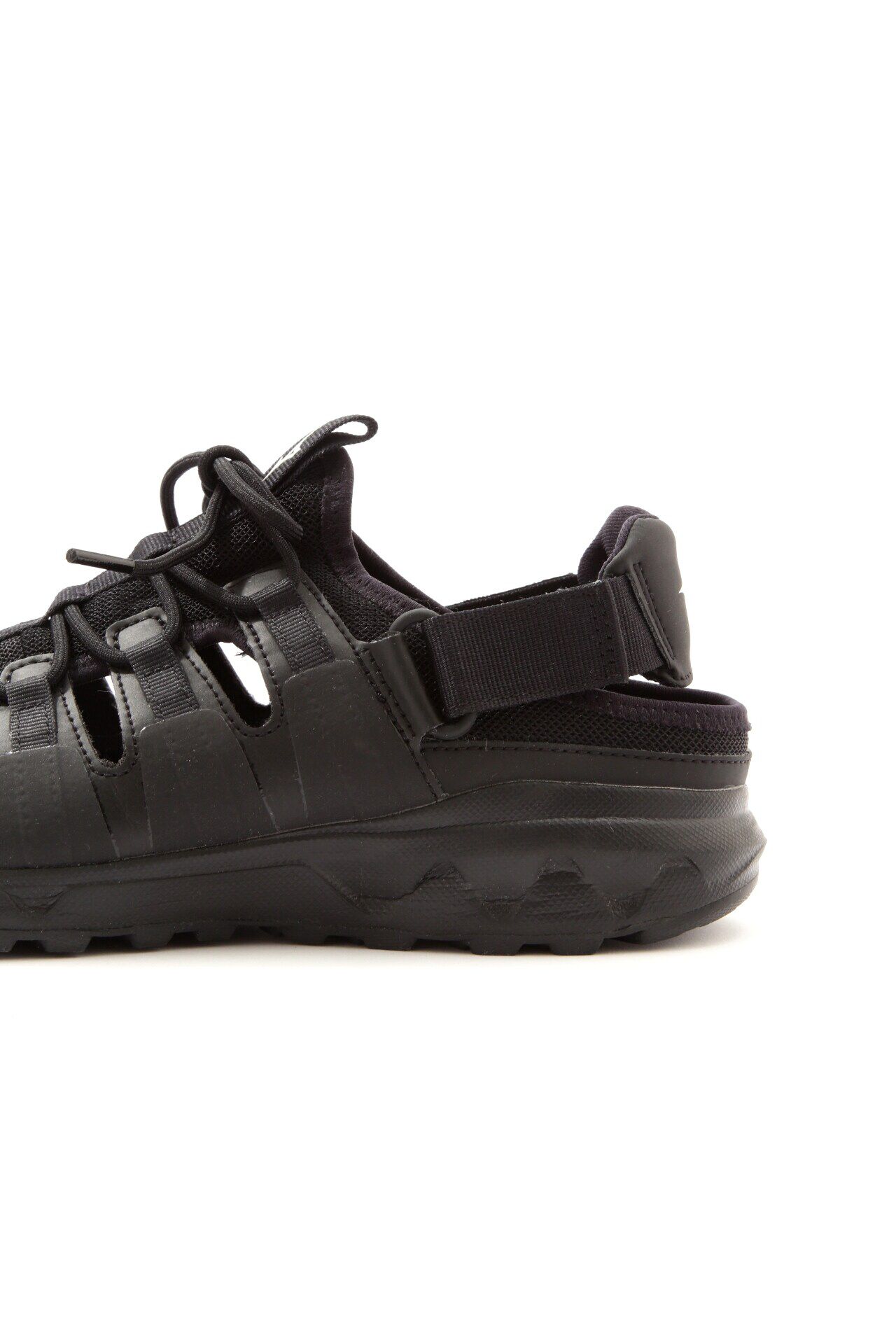 MARGARET HOWELL「MIZUNO HIKING SANDALS」|スニーカー|