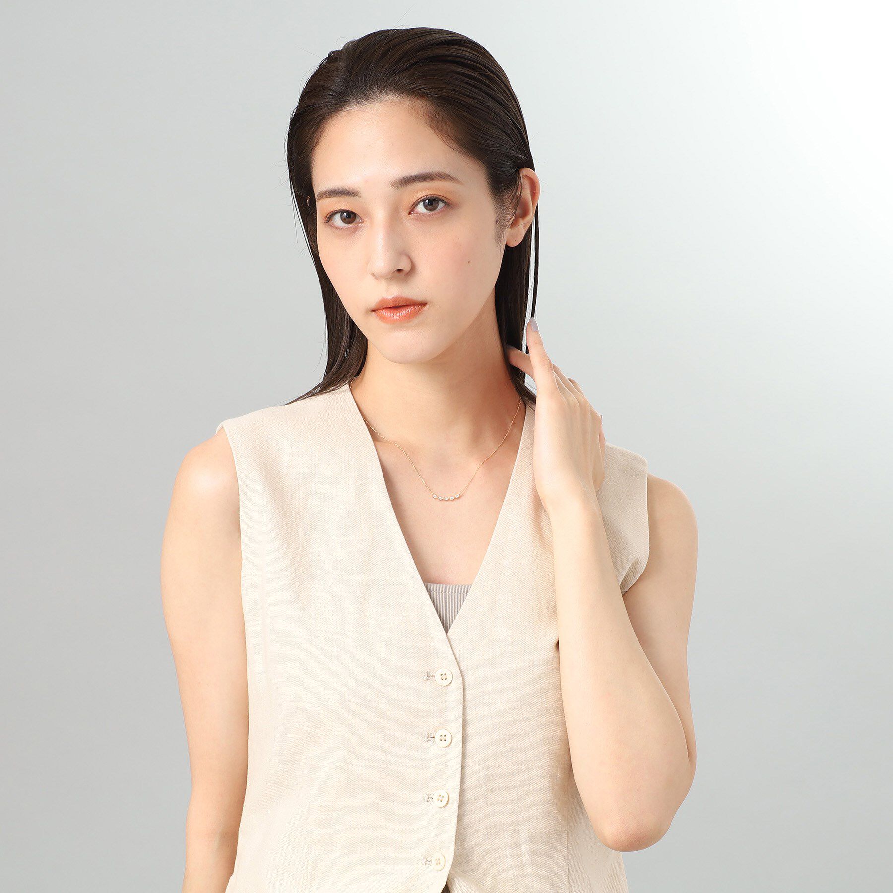 COCOSHNIK「K18ダイヤモンド ペアシェイプアーチ ネックレス」|ネックレス|