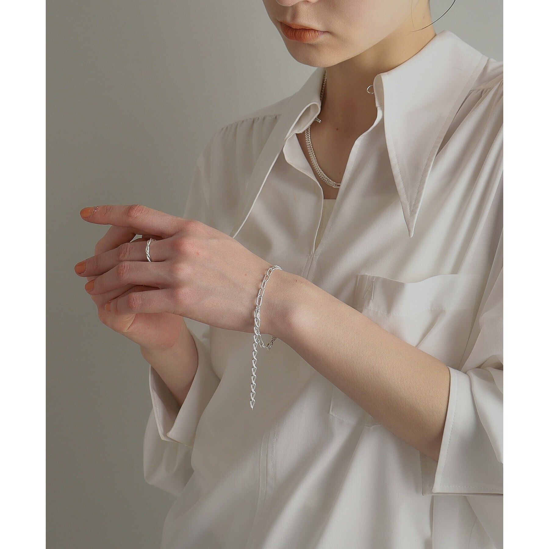 COCOSHNIK ONKITSCH「シルバー ミックスチェーン ケーブルカーブ ドレープ ネックレス」|ネックレス|