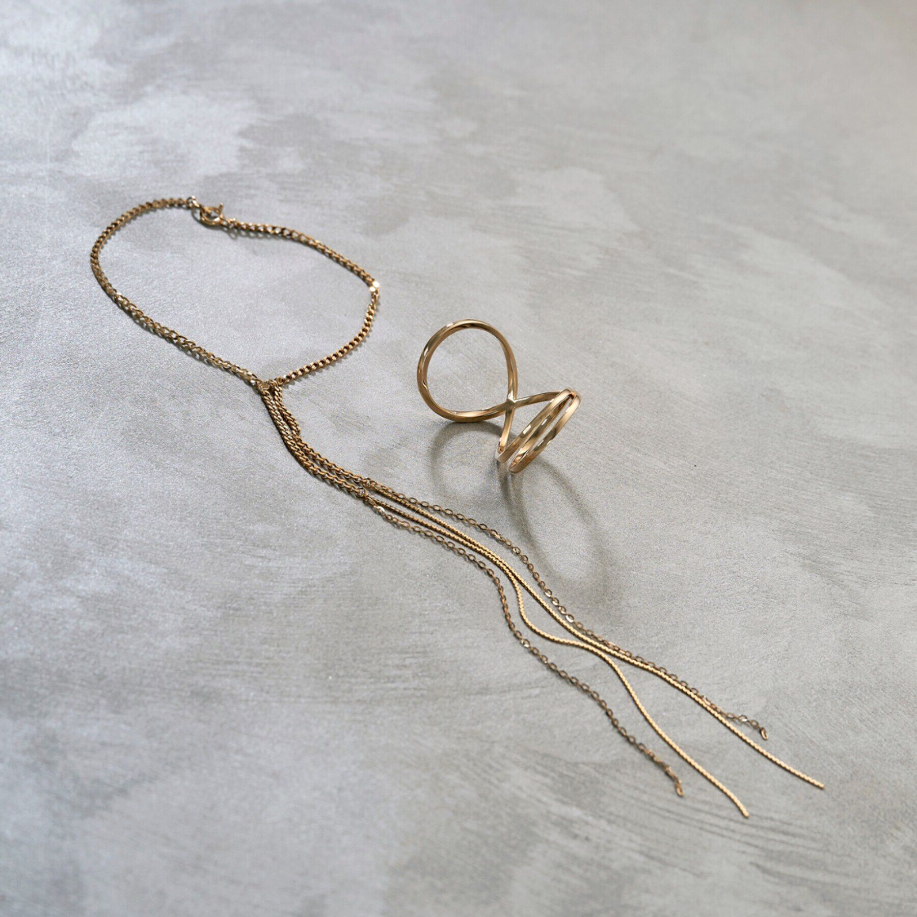 COCOSHNIK「K10キヘイフリンジ ブレスレット」|ブレスレット・バングル|