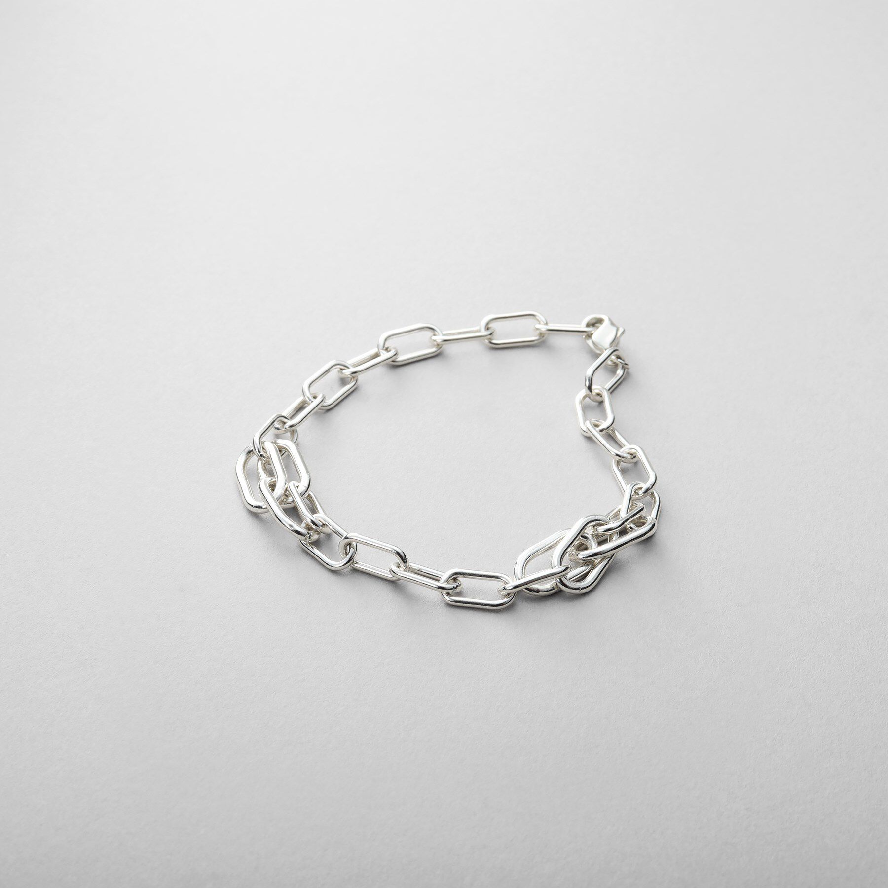 COCOSHNIK ONKITSCH「シルバー デザインチェーン ケーブルタングルブレスレット」|ブレスレット・バングル|シルバー(600)