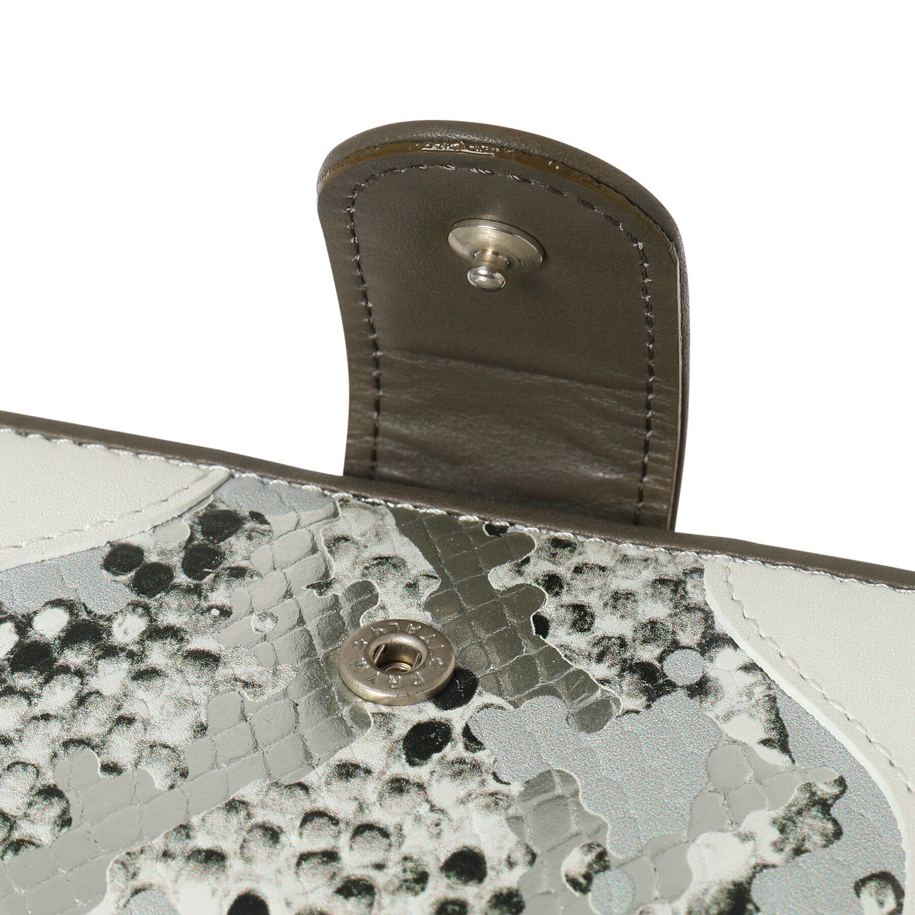 HIROKO HAYASHI「GOTICA（ゴティカ）二つ折り財布」|財布|