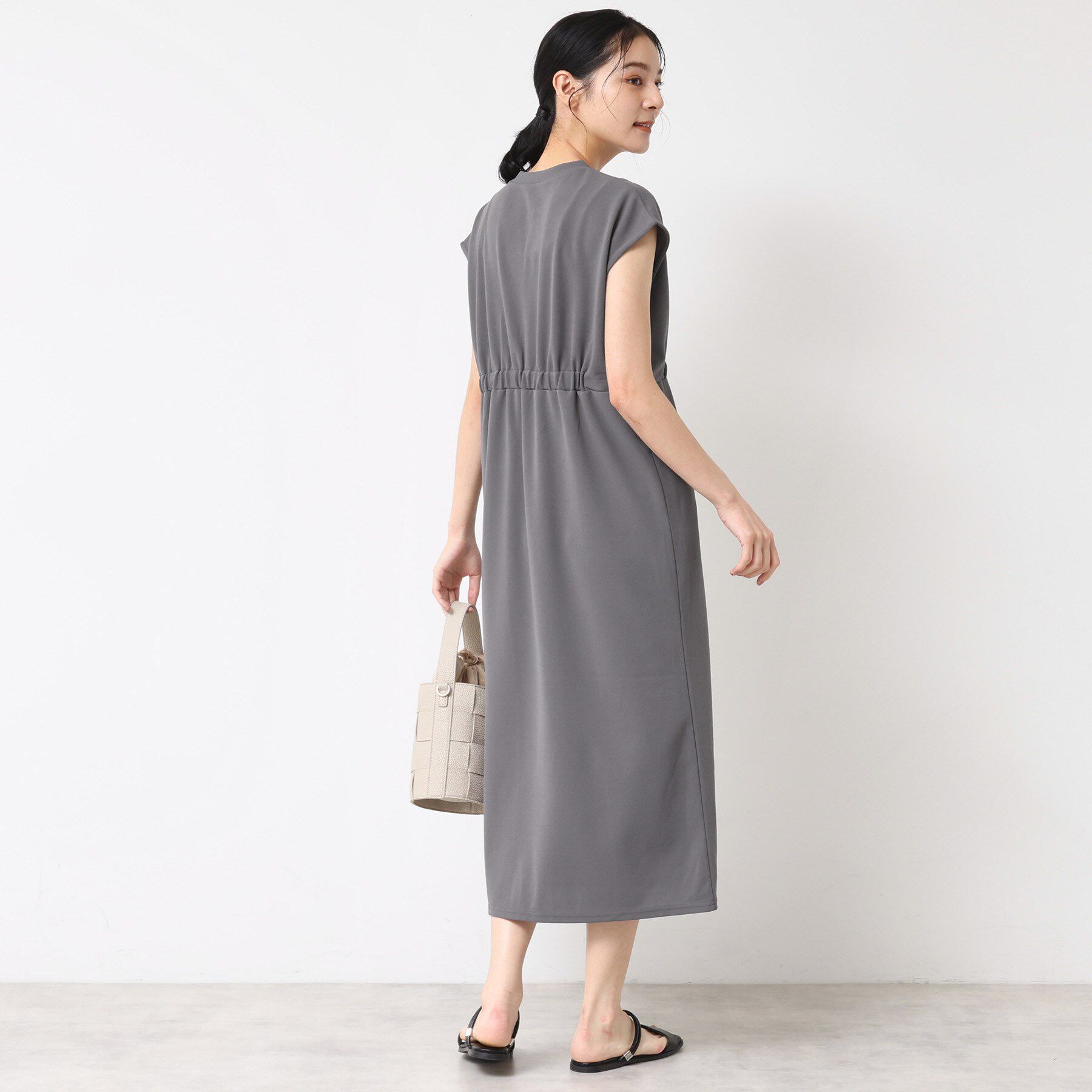 Dessin「【洗える】カットジョーゼットリラクシーワンピース」|ワンピース|