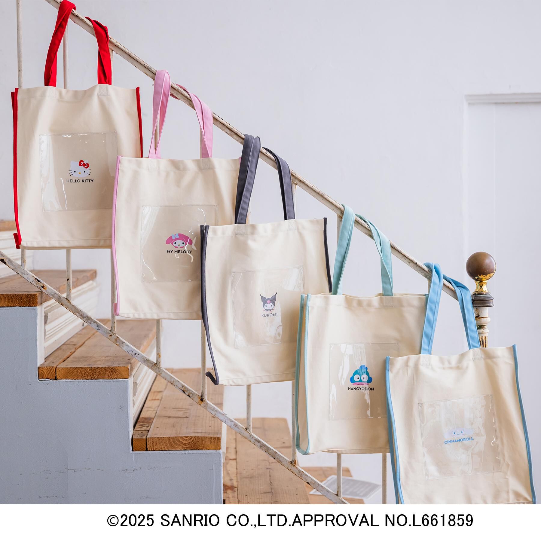 ITS&rsquo;DEMO「＜サンリオキャラクターズ＞クリアポケットトート【A4対応】」|トートバッグ|