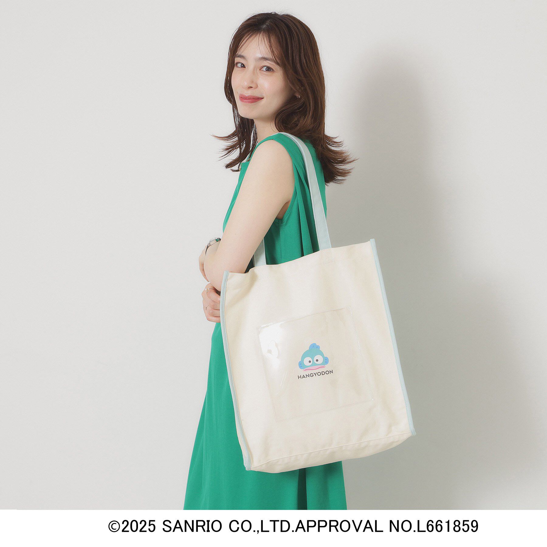 ITS&rsquo;DEMO「＜サンリオキャラクターズ＞クリアポケットトート【A4対応】」|トートバッグ|