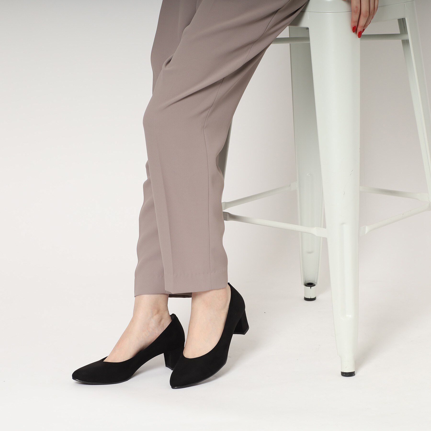 ESPERANZA「ブロックヒールアーモンドトゥパンプス」|パンプス|