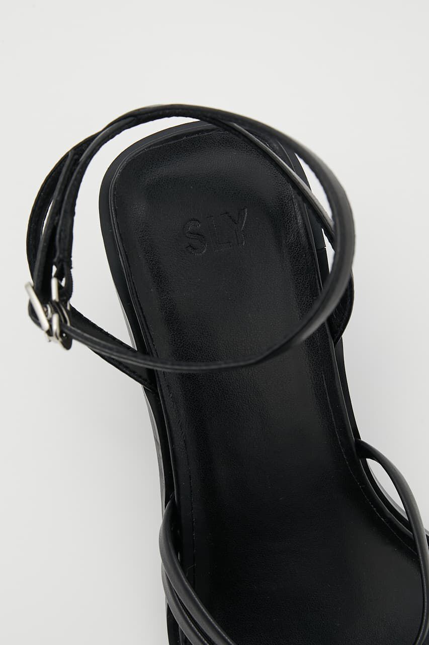 SLY「THIN STRAP THONG サンダル」|サンダル|