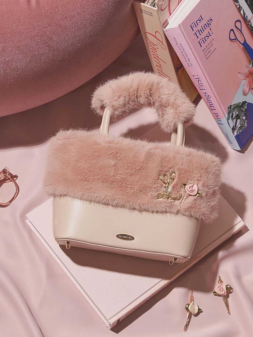 LILY BROWN「エコファーコンビマルチウェイトート(Hearts2Hearts着用)」|トートバッグ|PBEG