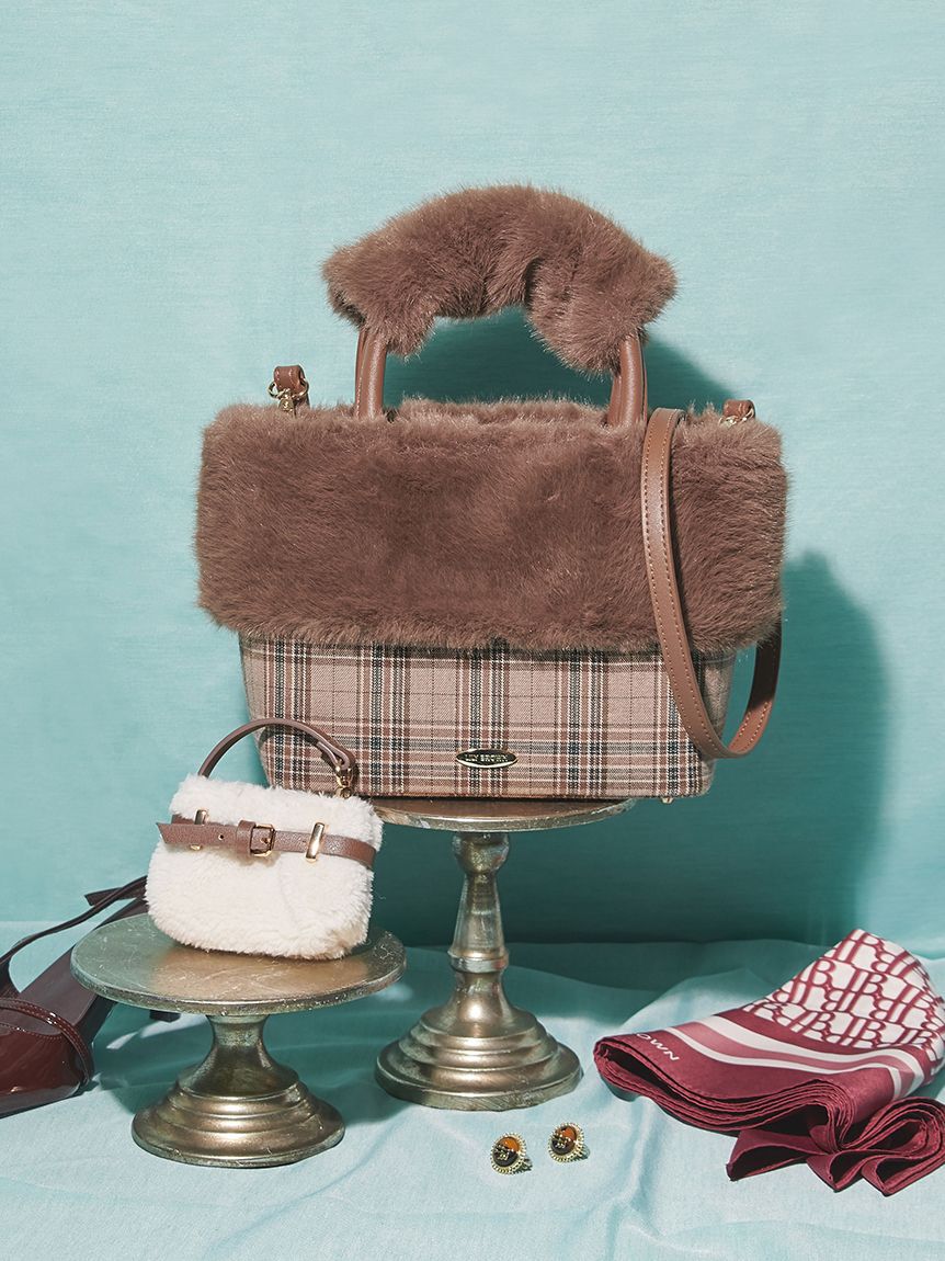 LILY BROWN「エコファーコンビマルチウェイトート(Hearts2Hearts着用)」|トートバッグ|CHECK