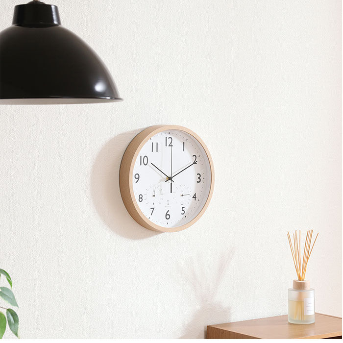 BACKYARD FAMILY「壁掛け 時計 電波 温度 湿度 おしゃれ 通販 温湿度計付き電波時計 ウォールクロック 電波時計」|クロック・置時計|