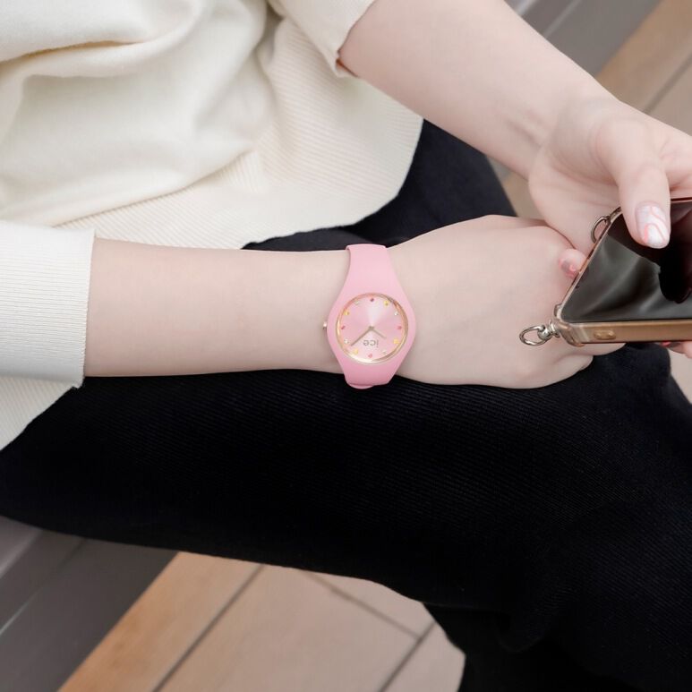 ICE-WATCH「〈ICE-WATCH(ｱｲｽｳｫｯﾁ)〉ICE cosmos ｸｫｰﾂﾋﾟﾝｸ ｽﾓｰﾙﾌﾟﾗｽ」|腕時計|