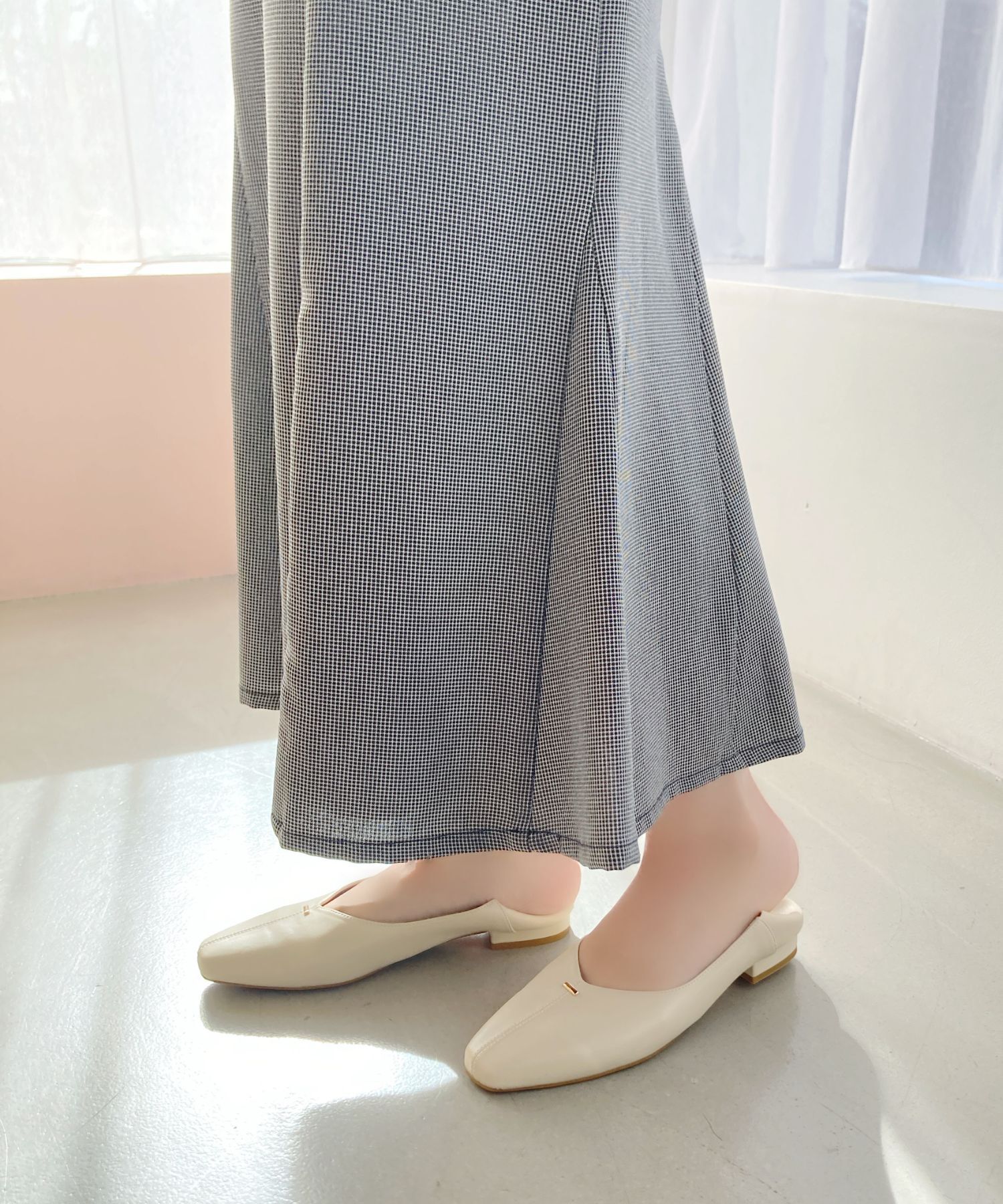 ORiental TRaffic「ゴールドパーツ Vカット バブーシュ /51112 パンプス 通勤靴 柔らかい」|パンプス|