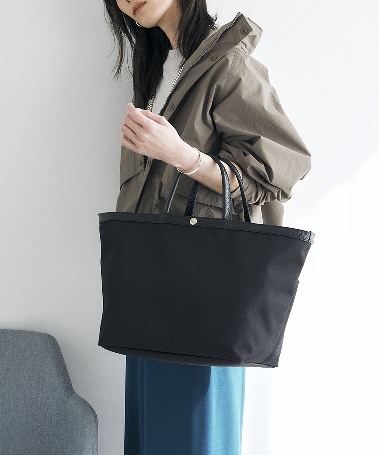 TOPKAPI BREATH「【Breath TOPKAPI】NORM ノーム リサイクル ポリエステル シュリンクレザー コンビ A4 トート バッグ」|トートバッグ|ブラック