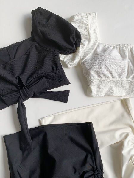 PEAK&PINE「バックリボンパフスリーブワンピ見えビキニ」|ビキニ|