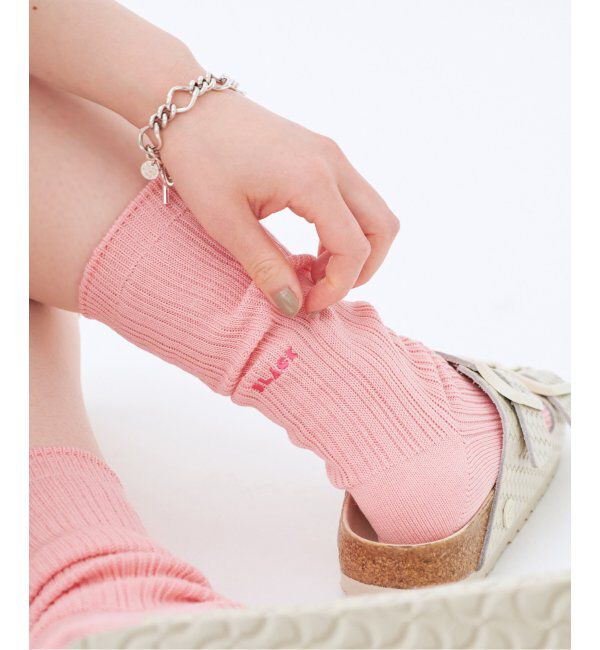 IENA「《追加2》BLACK ソックス」|ソックス|ピンク