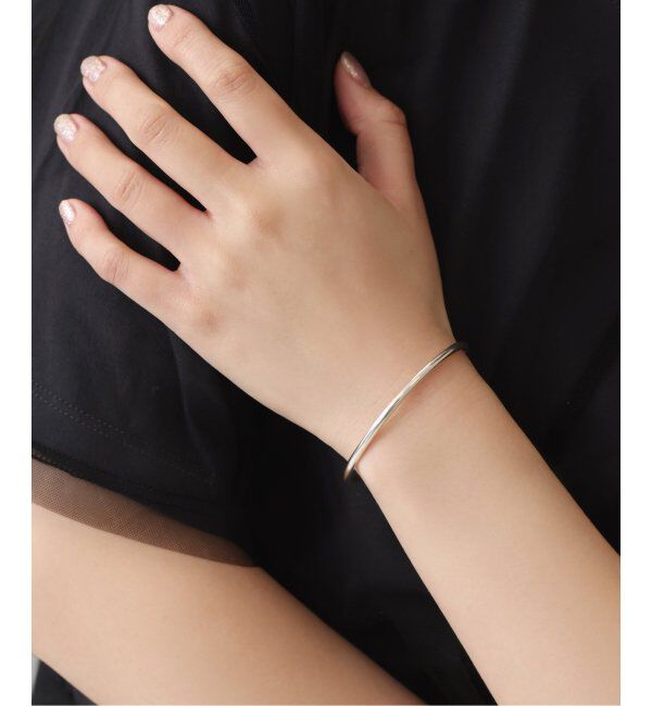 Spick and Span「【SAMH by LILAS】Cカーブバングル SV」|ブレスレット・バングル|シルバー