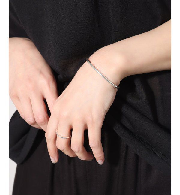 Spick and Span「【SAMH by LILAS】Cカーブバングル SV」|ブレスレット・バングル|