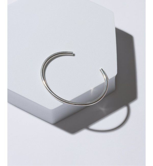 Spick and Span「【SAMH by LILAS】Cカーブバングル SV」|ブレスレット・バングル|