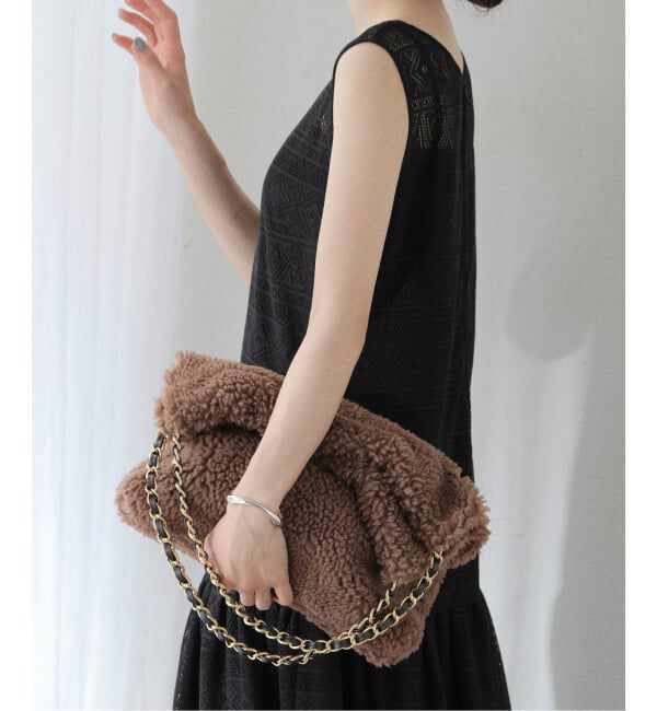  「VIOLAd&rsquo;ORO / ヴィオラドーロ エコファーバッグ 34*34cm」|ショルダー・メッセンジャー|ブラウン