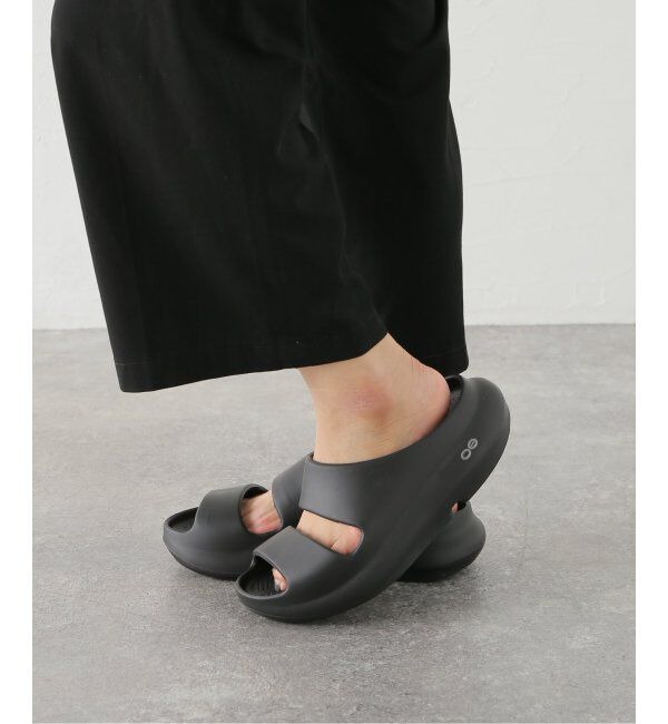 GRISE「OOFOS/ウーフォス OOyea-Black」|サンダル|