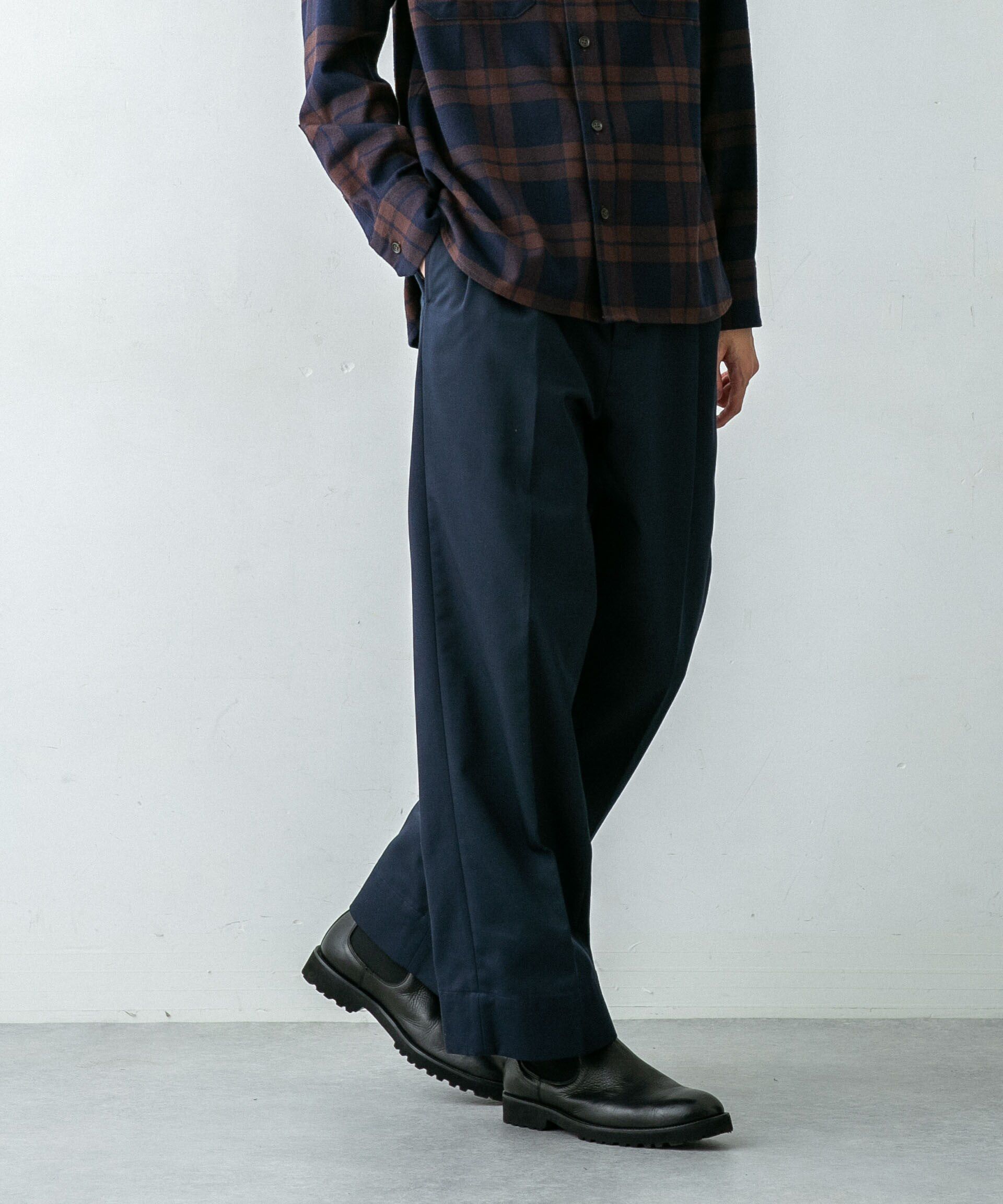 nano･universe「｢HOTEL PALACE(オテル パラス)｣ディッキーズ別注２タックワイドパンツ」|チノ|