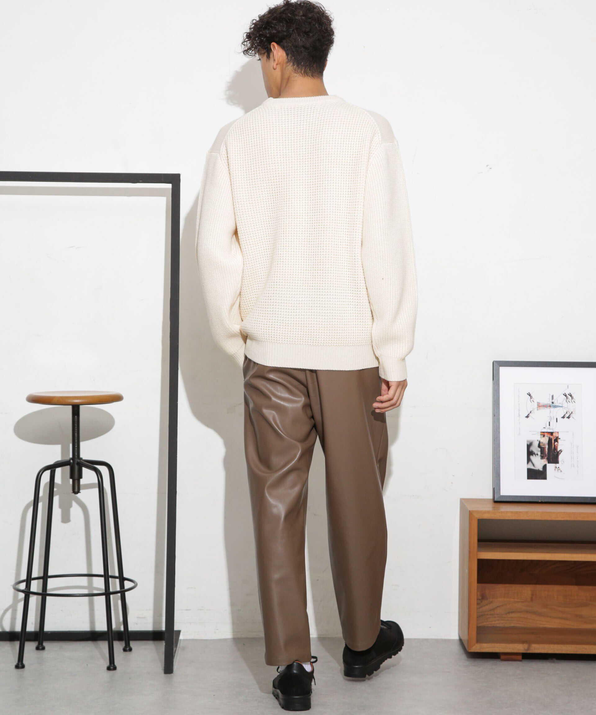 nano･universe「フェイクレザートラックパンツ(セットアップ可)」|チノ|