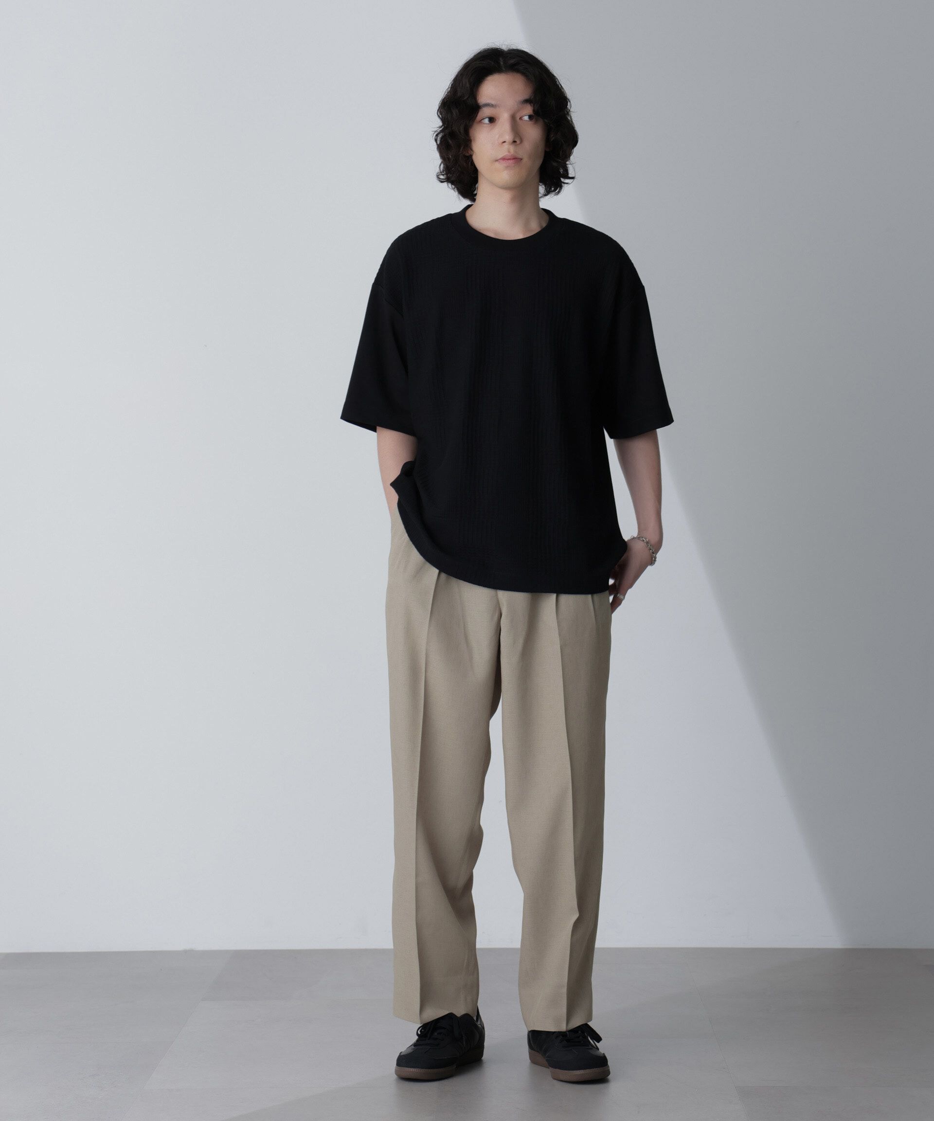 nano･universe「テックリネンリラックスタックテーパードパンツ（セットアップ可）」|チノ|