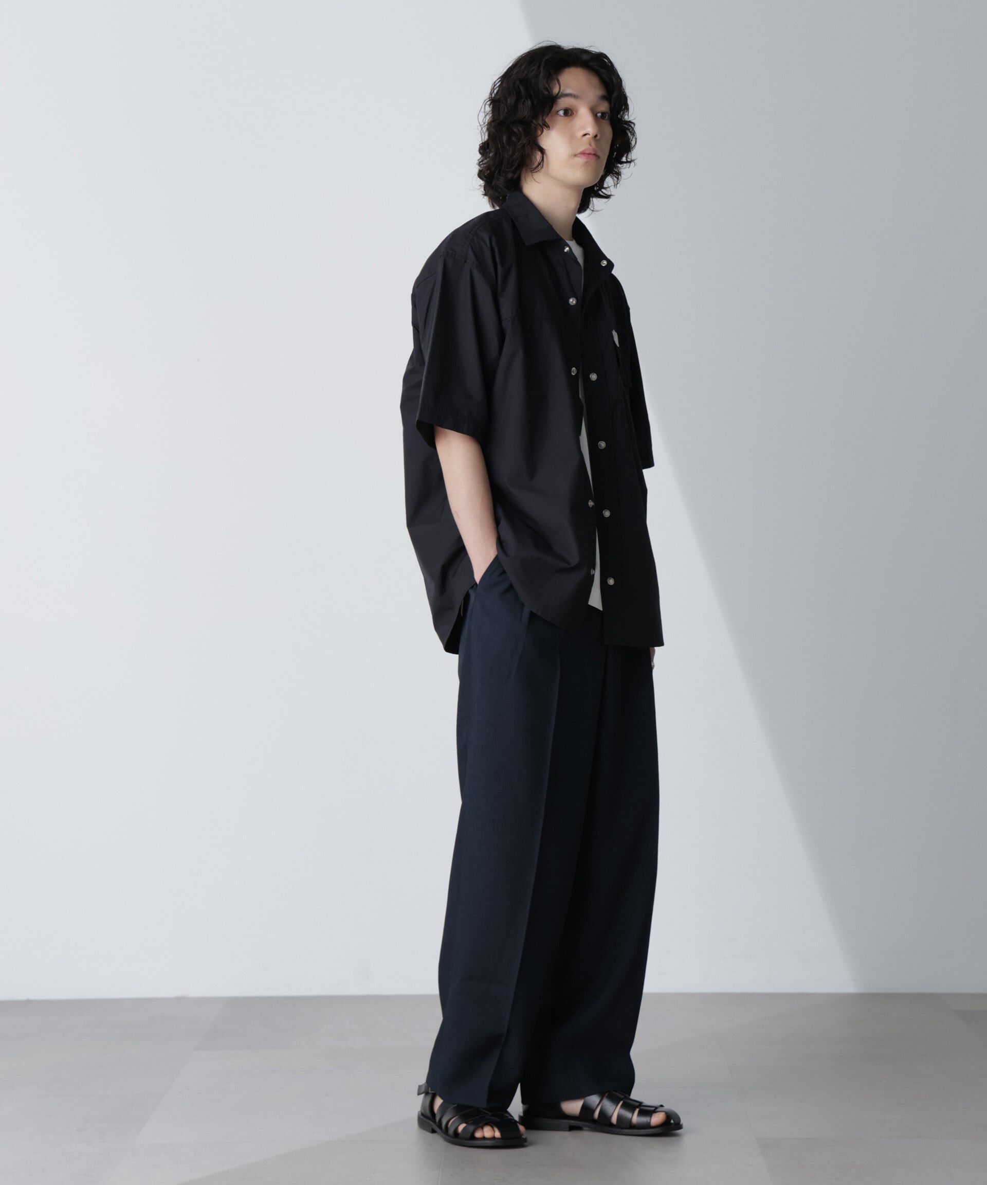 nano･universe「テックリネンリラックスタックテーパードパンツ（セットアップ可）」|チノ|