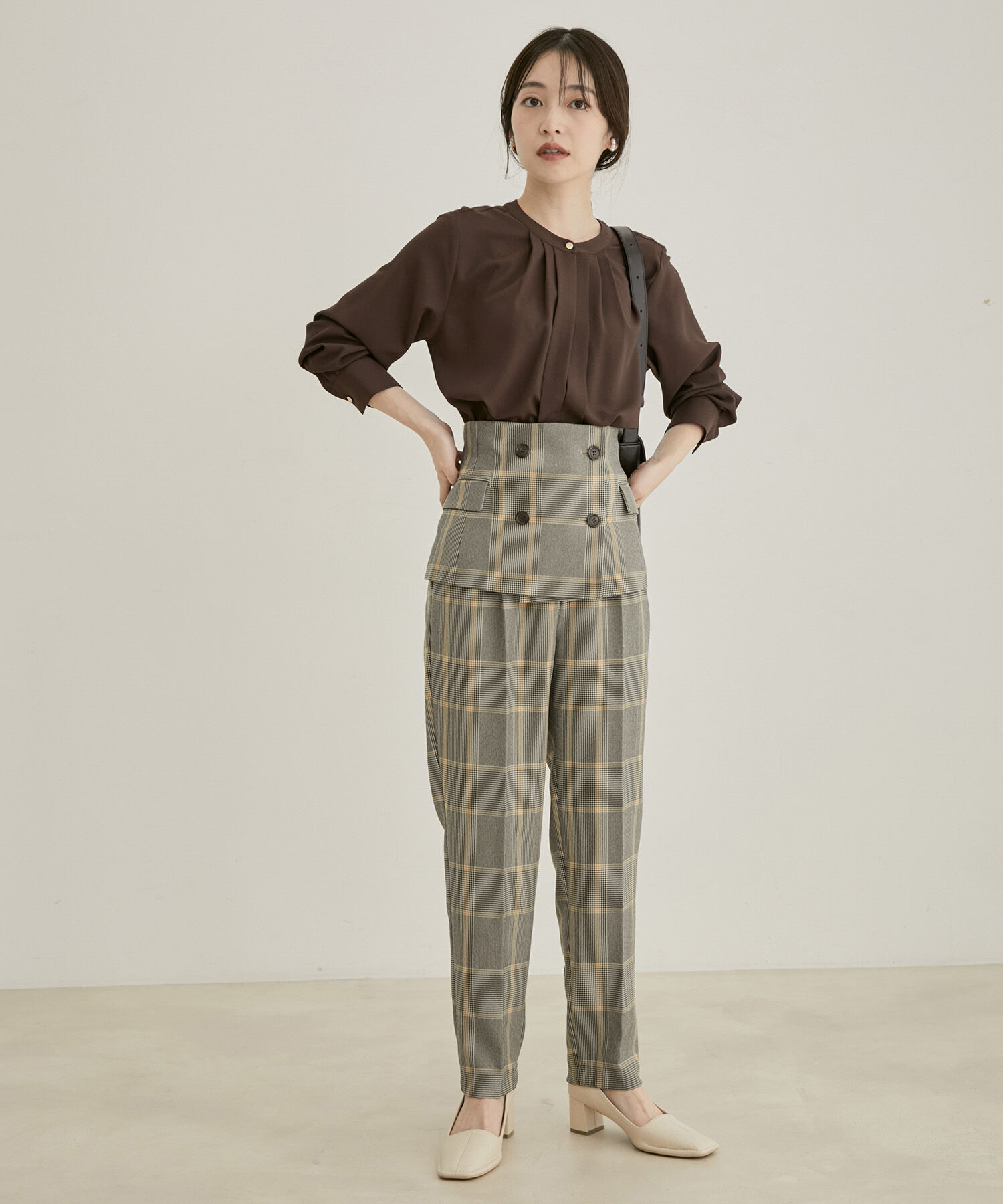 VIS「【洗える・EASYCARE】フロントタック長袖ブラウス【sustainable】」|シャツ・ブラウス|