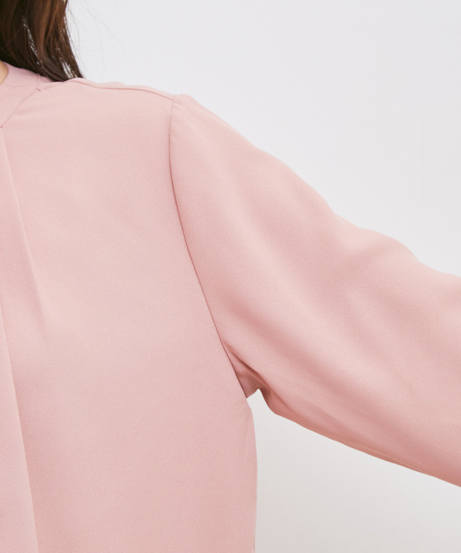 VIS「【洗える・EASYCARE】フロントタック長袖ブラウス【sustainable】」|シャツ・ブラウス|