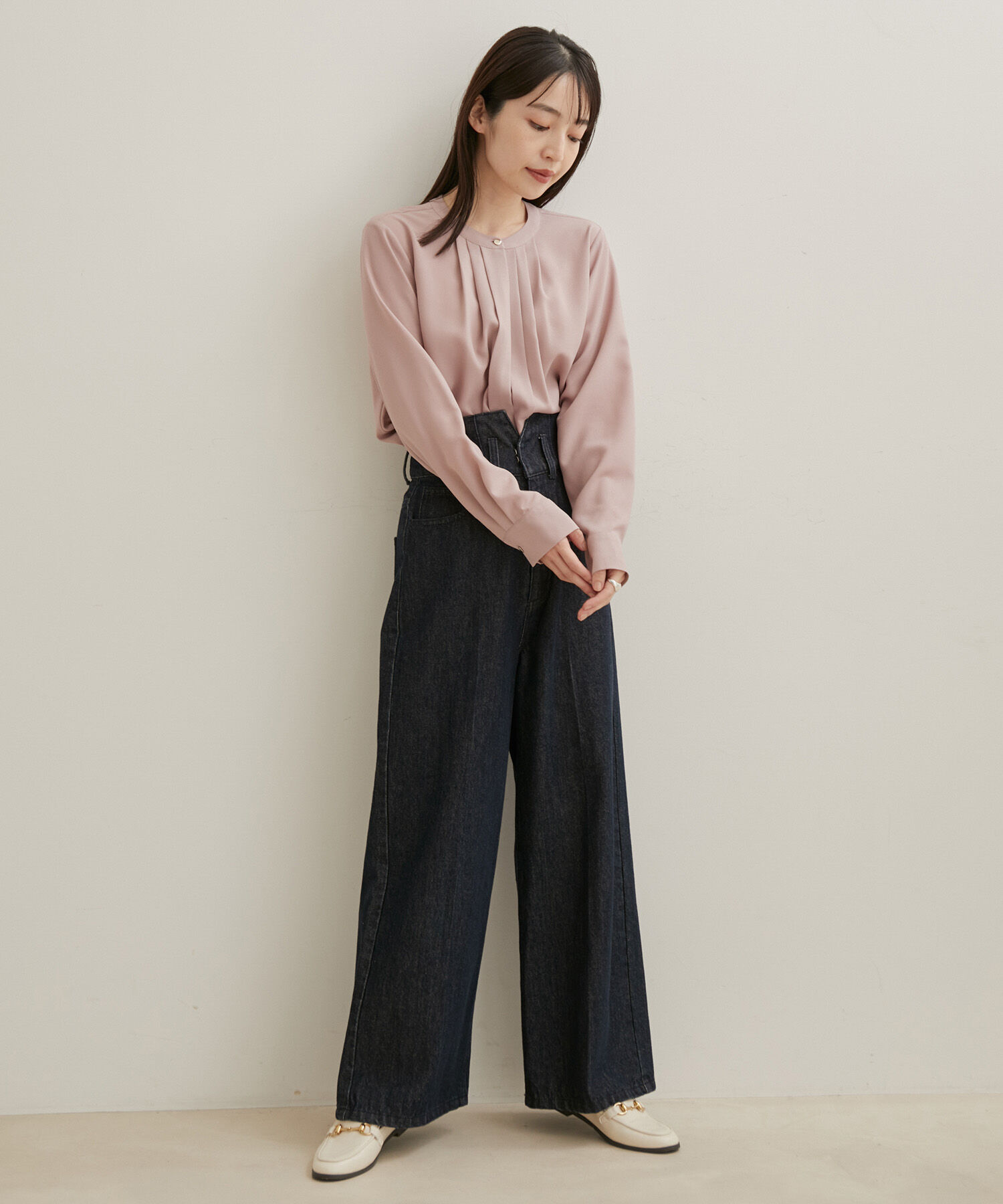 VIS「【洗える・EASYCARE】フロントタック長袖ブラウス【sustainable】」|シャツ・ブラウス|