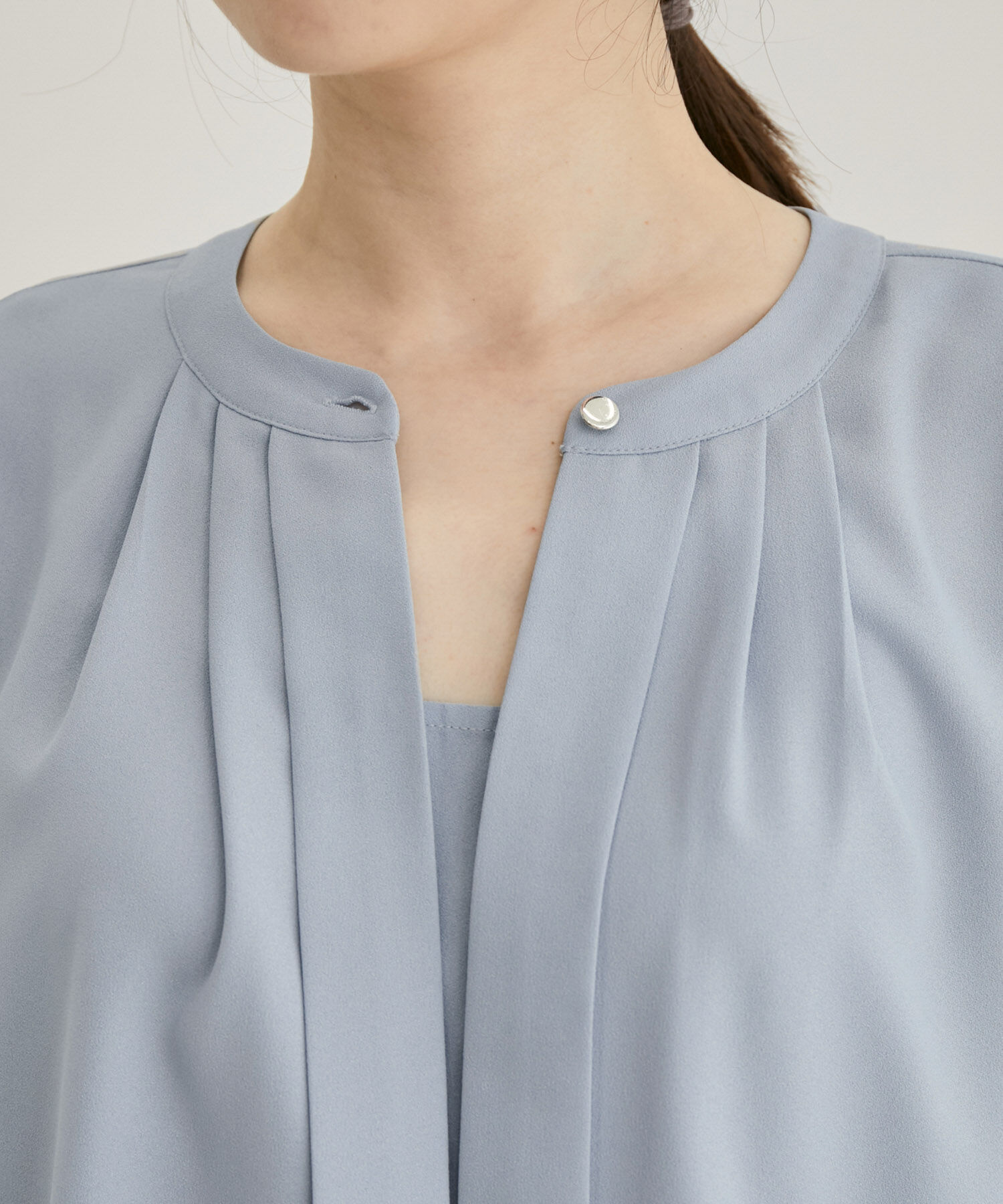 VIS「【洗える・EASYCARE】フロントタック長袖ブラウス【sustainable】」|シャツ・ブラウス|