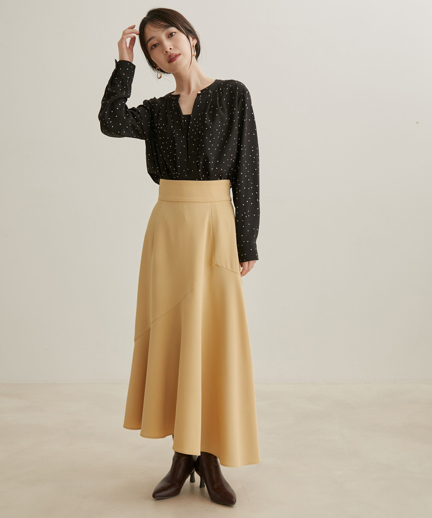 VIS「【洗える・EASYCARE】フロントタック長袖ブラウス【sustainable】」|シャツ・ブラウス|