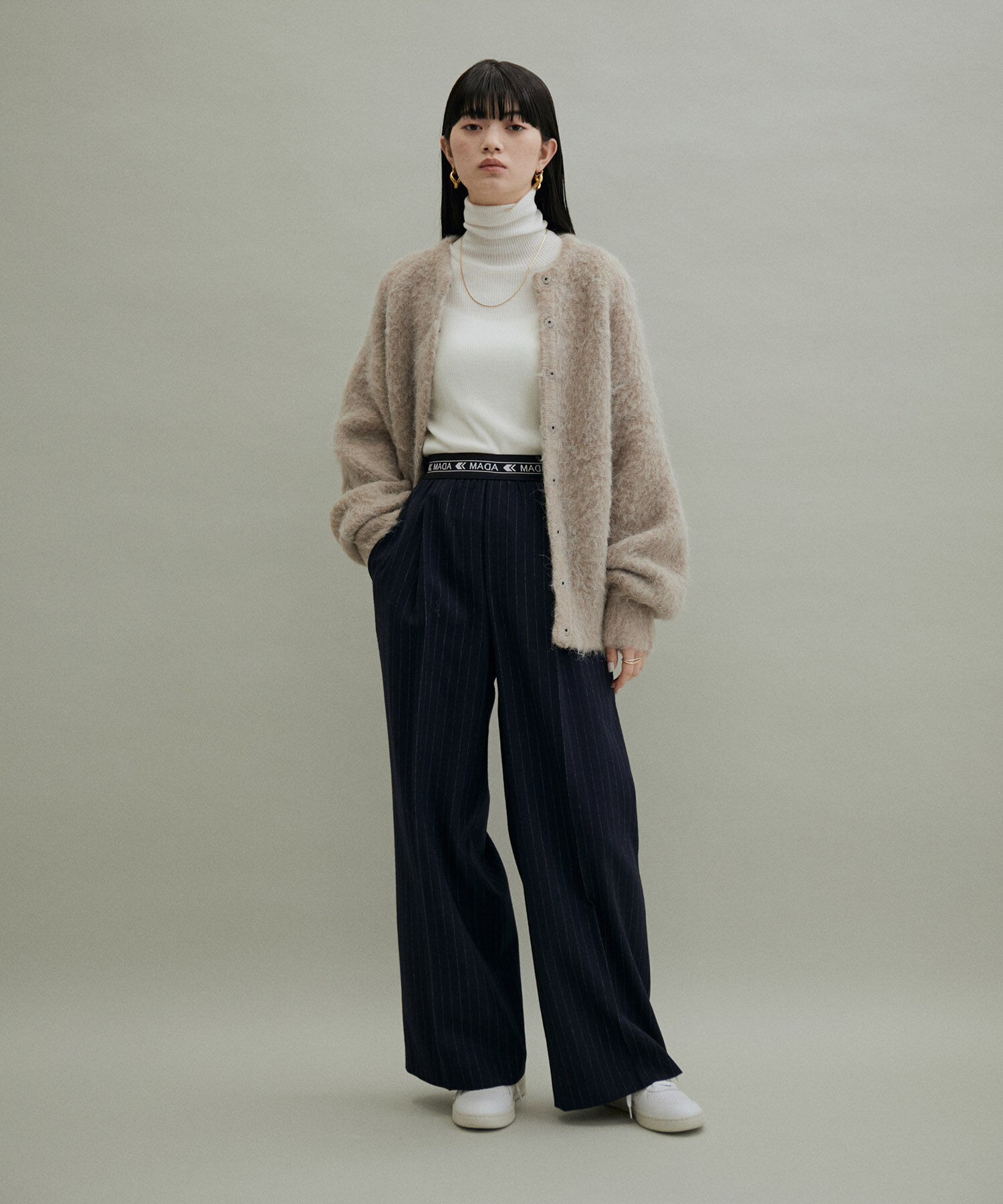 ADAM ET ROPE'「【WEB限定(一部店舗展開あり)】ファーニットミドルカーディガン」|カーディガン|