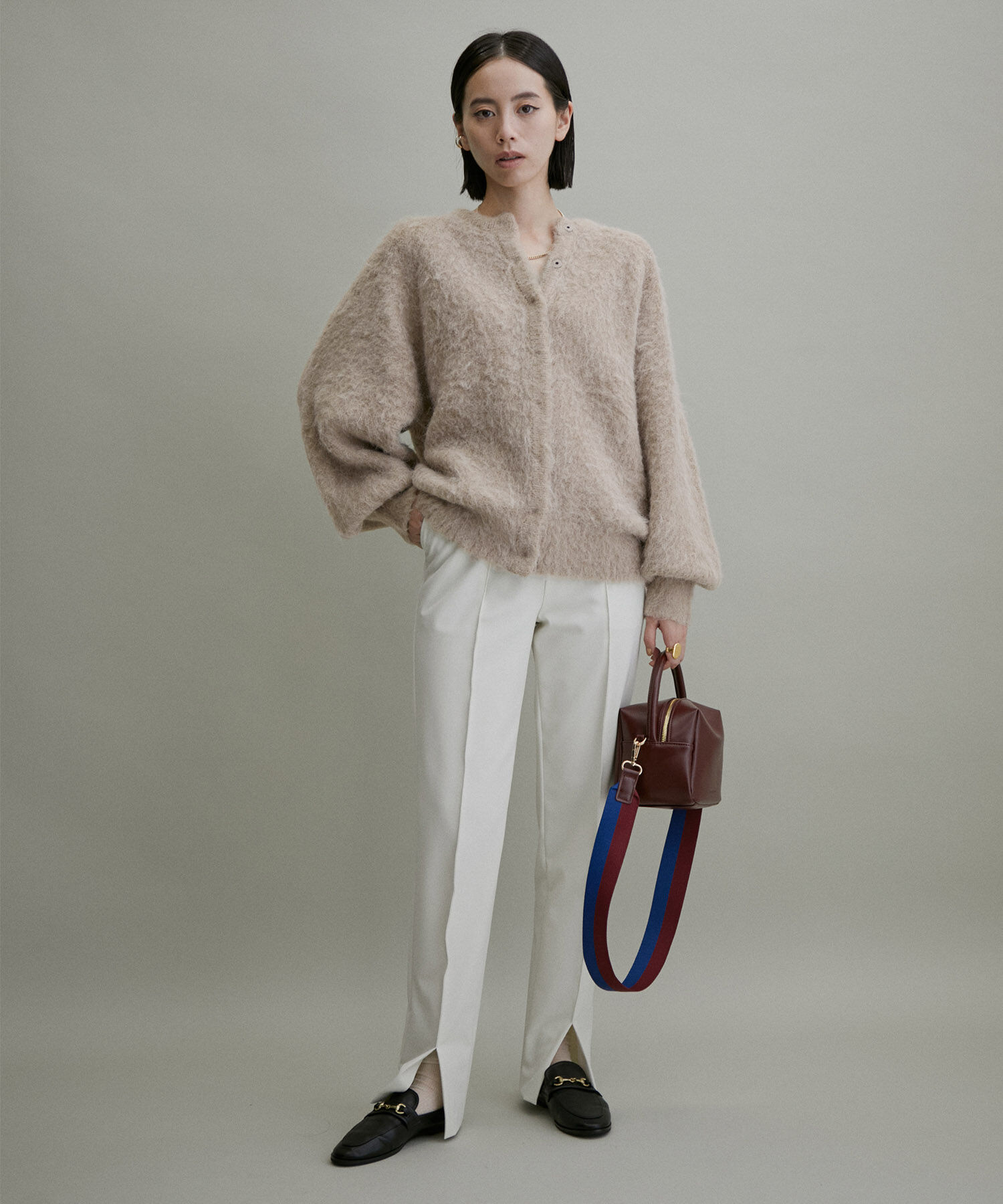 ADAM ET ROPE'「【WEB限定(一部店舗展開あり)】ファーニットミドルカーディガン」|カーディガン|