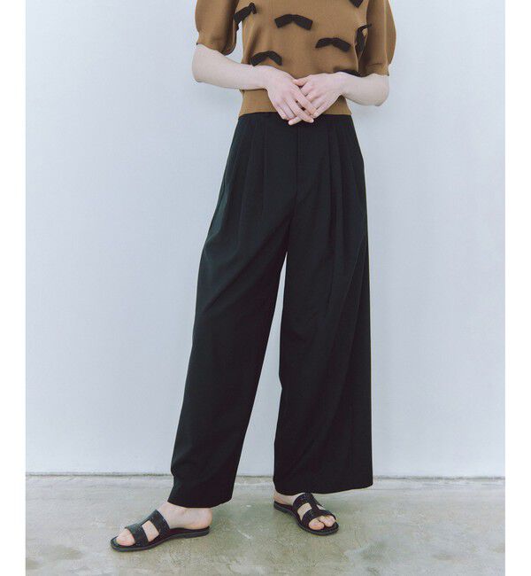 ADAM ET ROPE'「【サステナブル】3タックトロピカルスラックス」|スラックス|ブラック(01)