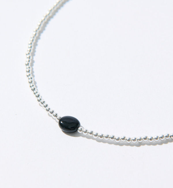  「【スタイリッシュな印象に】シルバービーズポイントショートネックレス」|ブローチ・コサージュ|