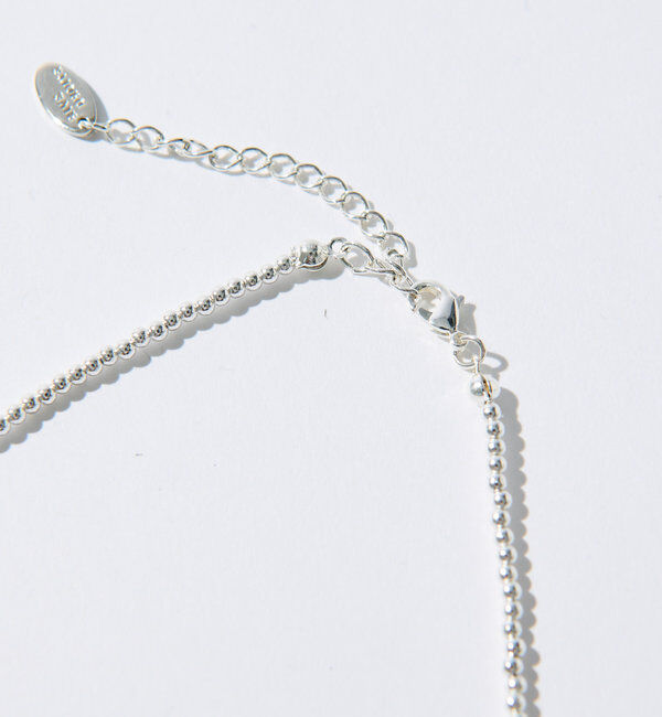  「【スタイリッシュな印象に】シルバービーズポイントショートネックレス」|ブローチ・コサージュ|