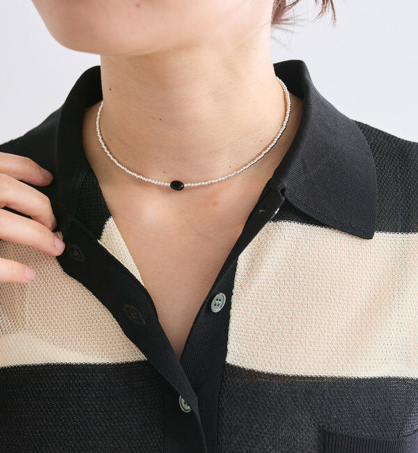  「【スタイリッシュな印象に】シルバービーズポイントショートネックレス」|ブローチ・コサージュ|