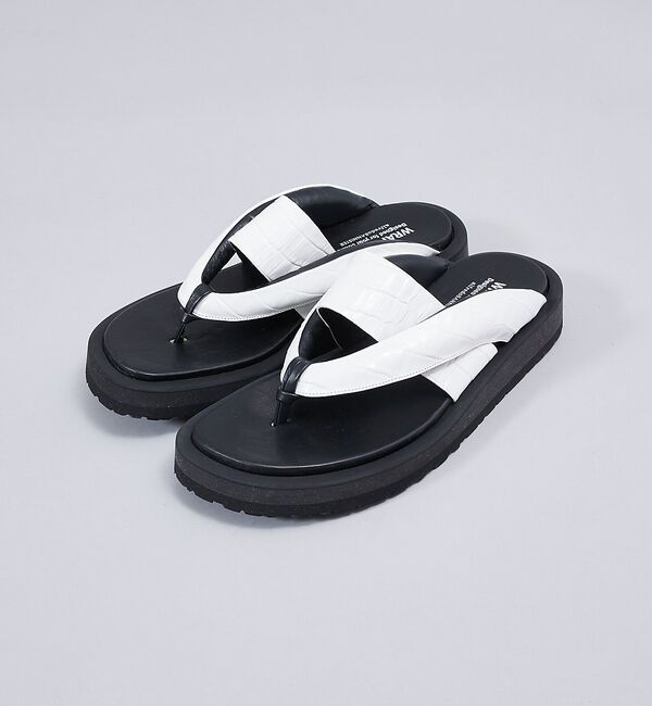 alfredoBANNISTER「＜クロコ型押し＞【WRAP SHOES】ボリュームソール雪駄 トングサンダル」|サンダル|ホワイト