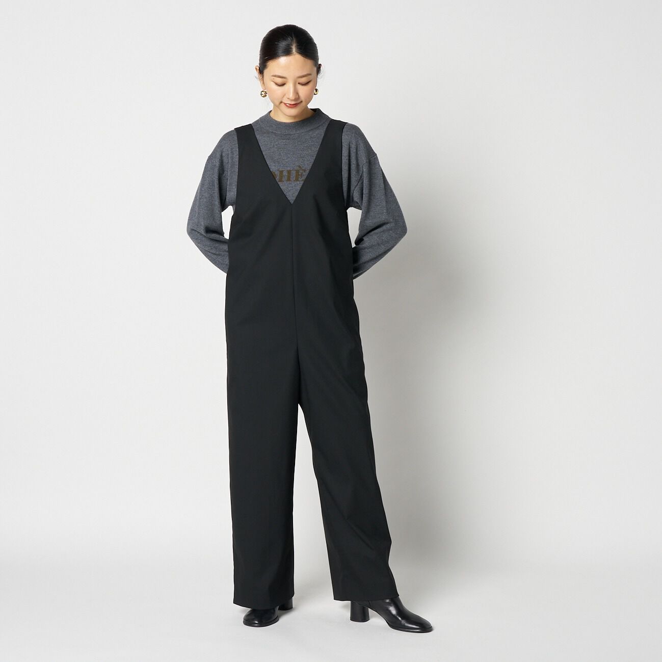 HELIOPOLE「HELIOPOLE JUMP SUITS (V NECK)」|チノ|