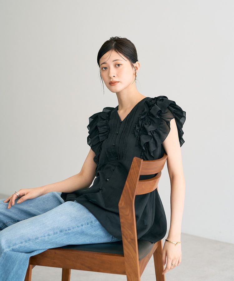 YECCA VECCA「ラッフルVネックブラウス」|シャツ・ブラウス|