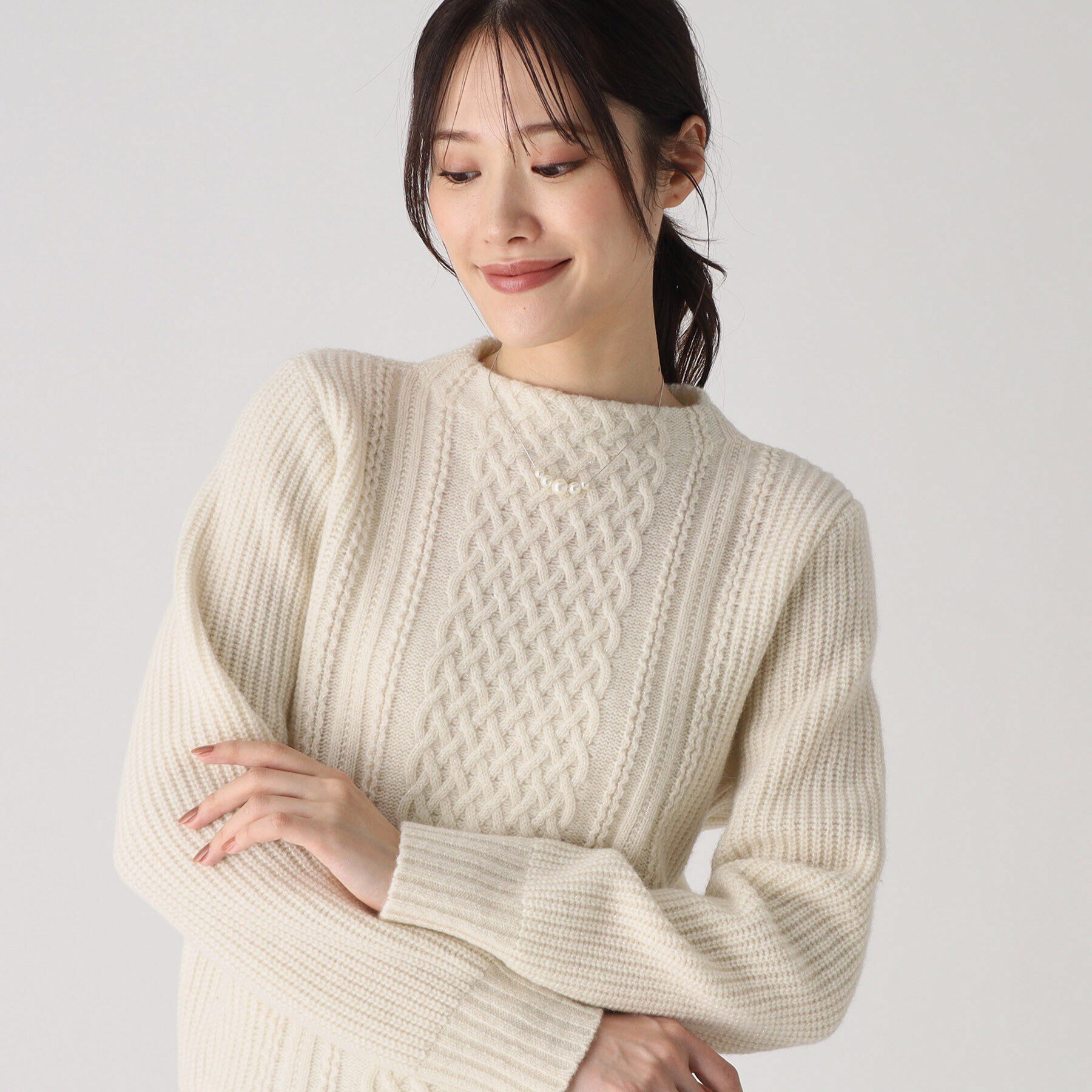 COUP DE CHANCE「【洗える／日本製】カジュアル過ぎない！大人のケーブルニットプルオーバー」|ニット・セーター|オフホワイト(003